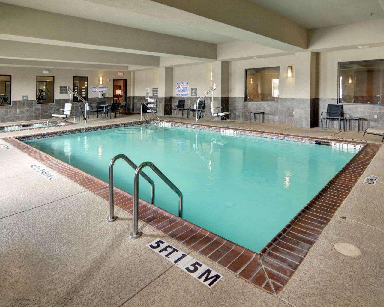 Comfort Suites Near Northeast Mall North Richland Hills Exterior photo